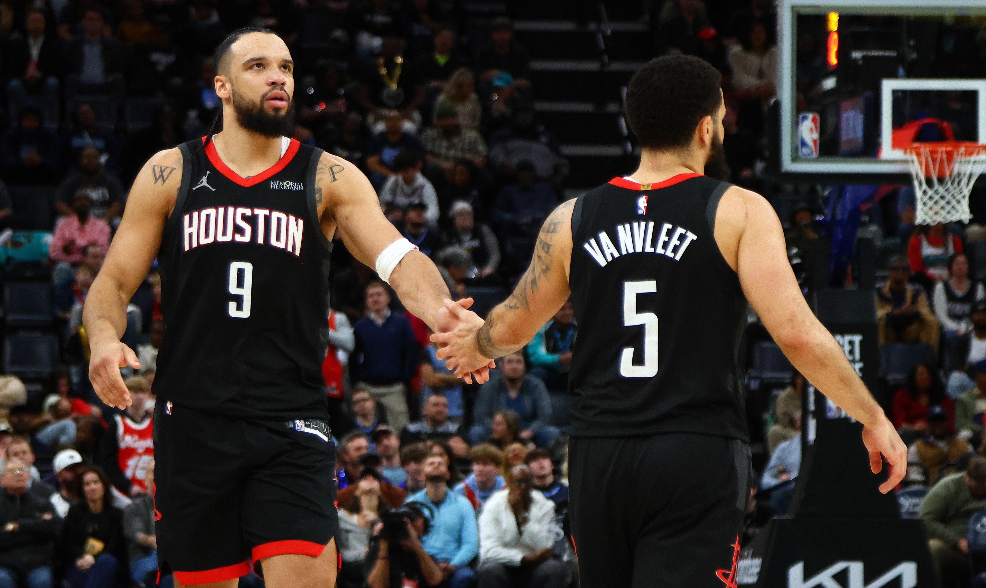 九游娱乐-包含赛地聚焦——NBA总决赛冲刺阶段热度飙升，尤文图斯状态回暖，更衣室稳定，更衣室氛围转暖的词条